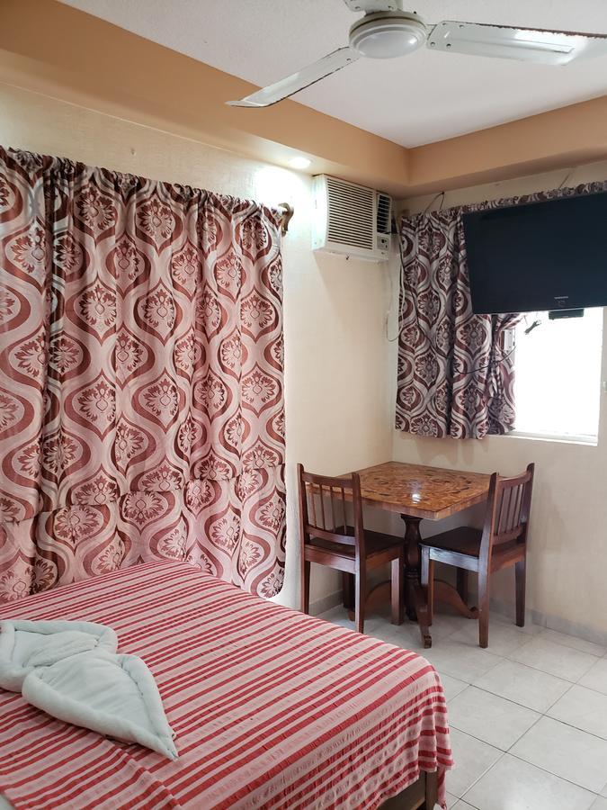 Hotel Cuarto Camino Плая-дель-Кармен Экстерьер фото