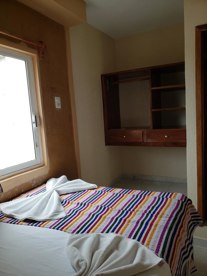 Hotel Cuarto Camino Плая-дель-Кармен Экстерьер фото